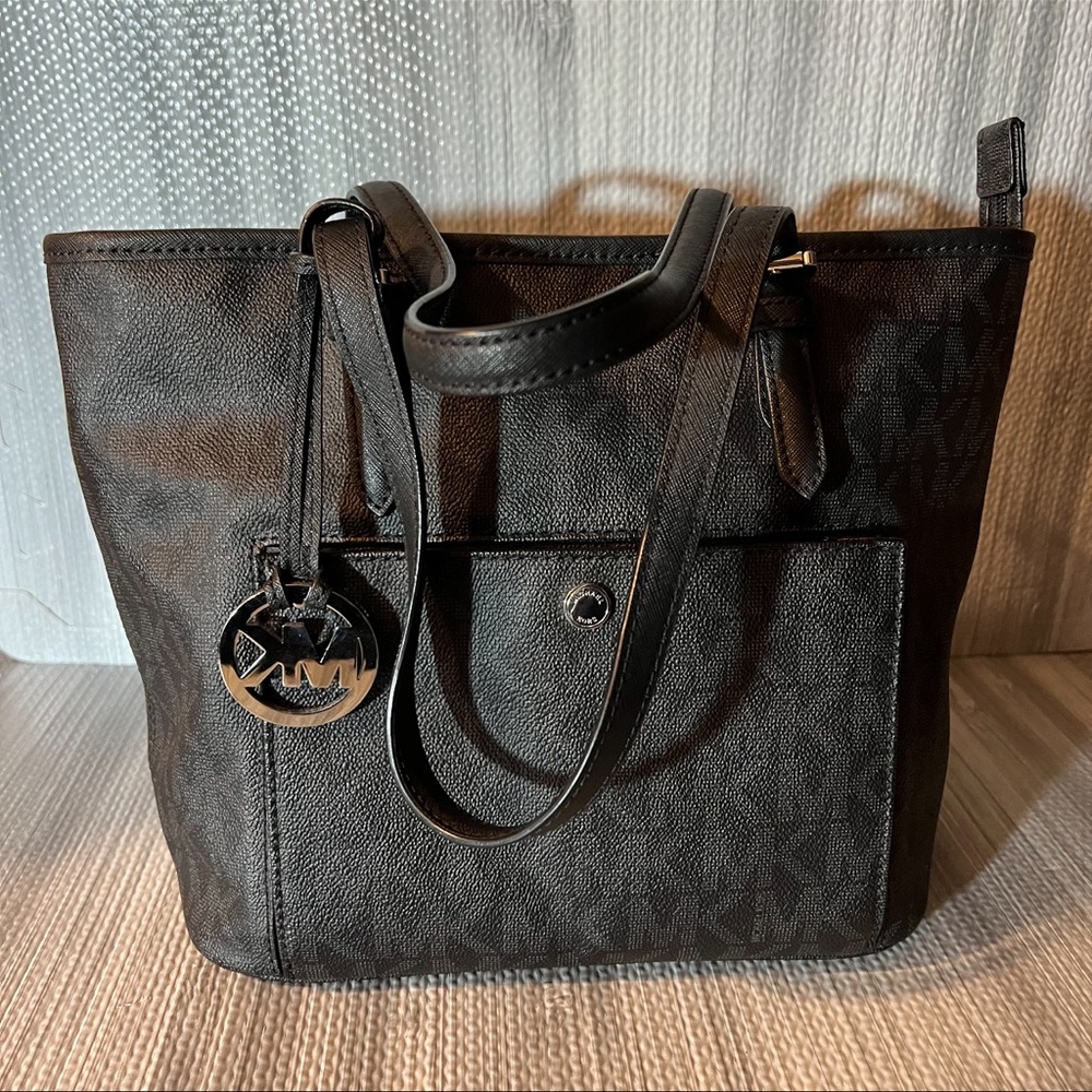 Michael kors tote bag